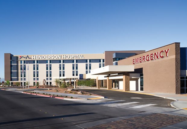 El Hospital Henderson se prepara para su primer aniversario.