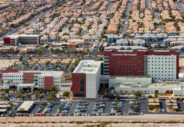 Hospital Centennial Hills: Celebrando 15 años cuidando a las comunidades del noroeste y el norte de Las Vegas