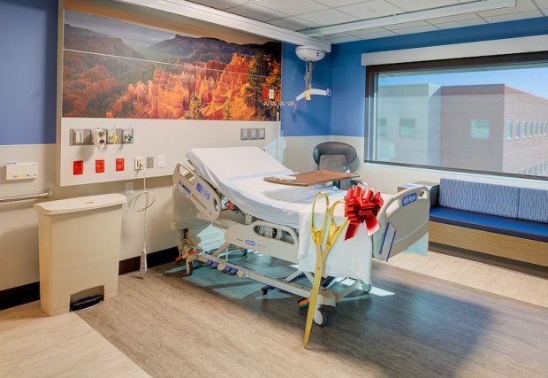 El Hospital Centennial Hills abre una nueva unidad de enfermería con 36 camas